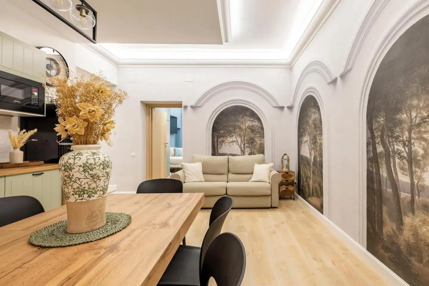 Grande E Storico Appartamento Ai Musei Vaticani Rome Apartment